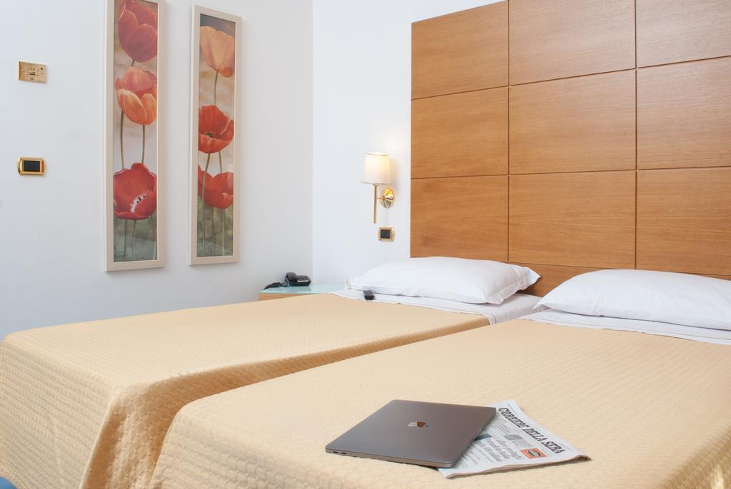 City Hotel 카소리아 외부 사진