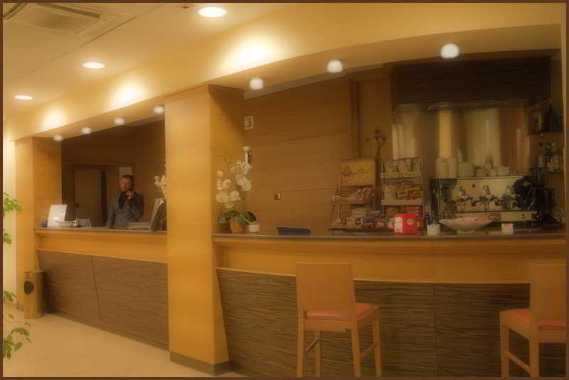 City Hotel 카소리아 외부 사진